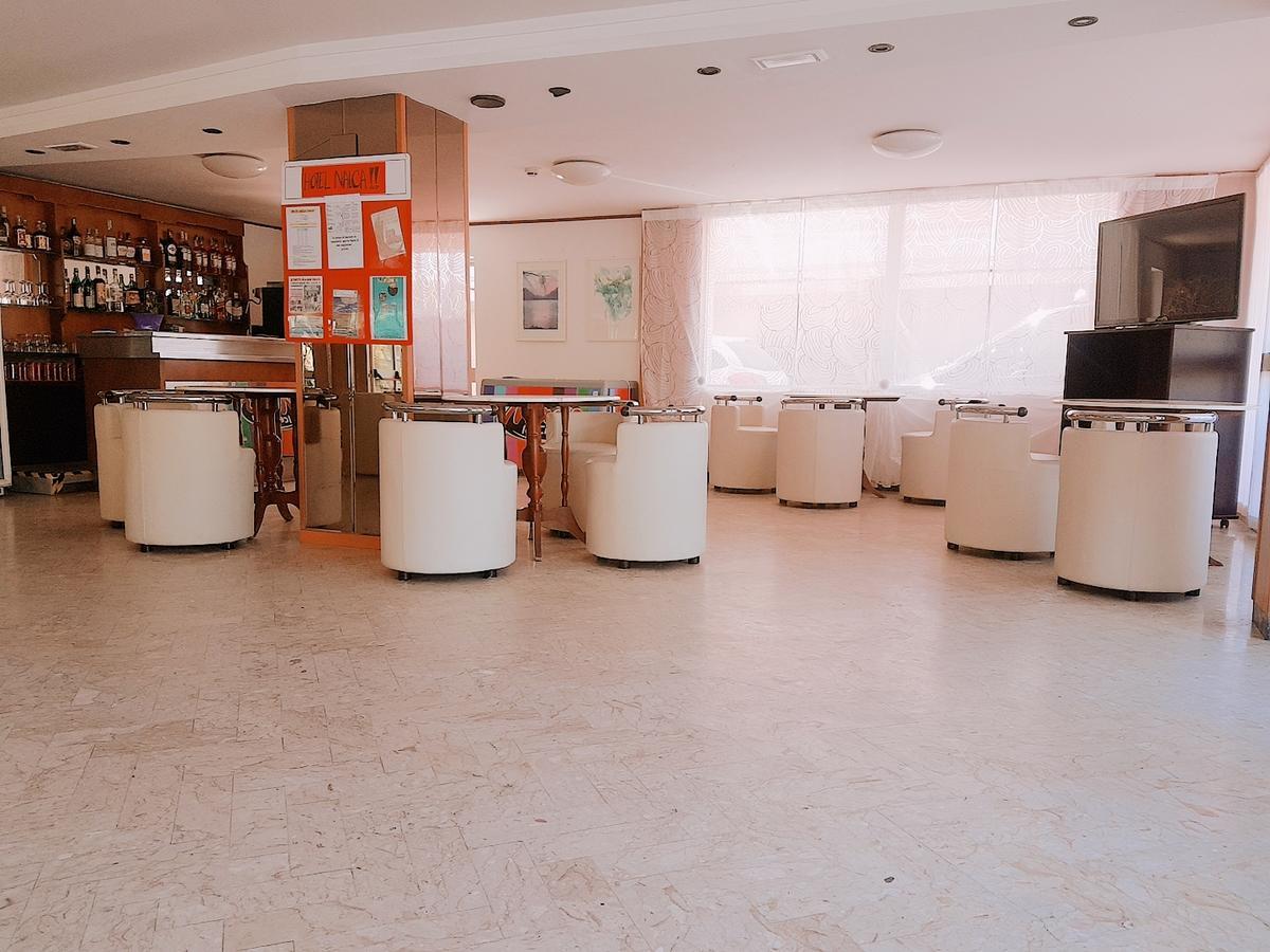Hotel Naica Ріміні Екстер'єр фото